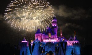 Disneyland open closed